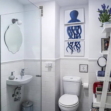 Deluxe Rue Boheme Apartment